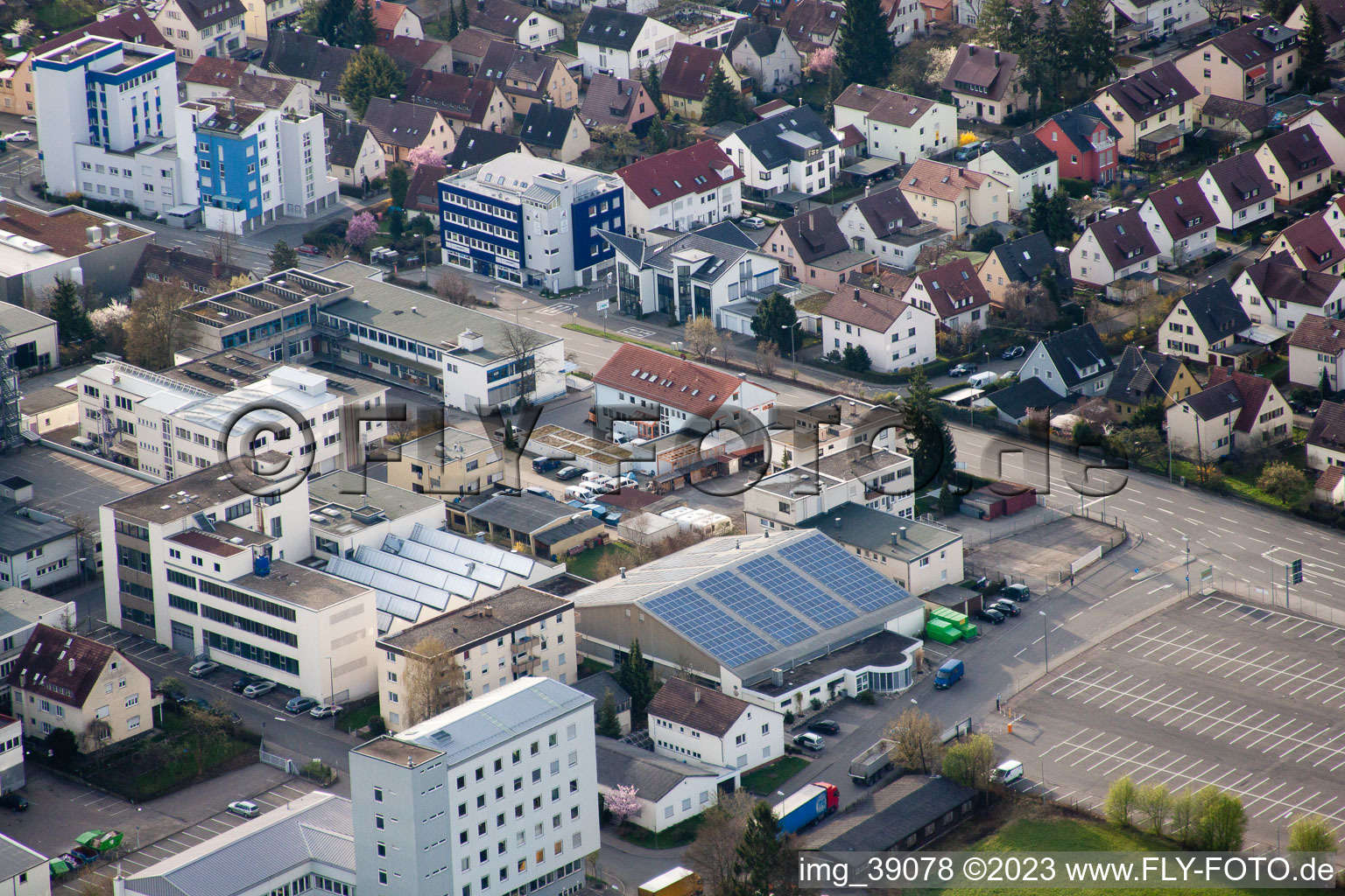 Image drone de METDRA Metall- und Drahtwarenfabrik GmbH, Dieselstr à le quartier Eltingen in Leonberg dans le département Bade-Wurtemberg, Allemagne