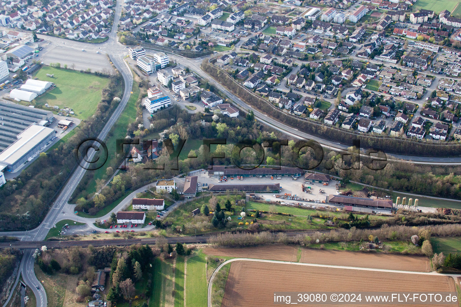 Vue aérienne de Rue du Brenner à Leonberg dans le département Bade-Wurtemberg, Allemagne