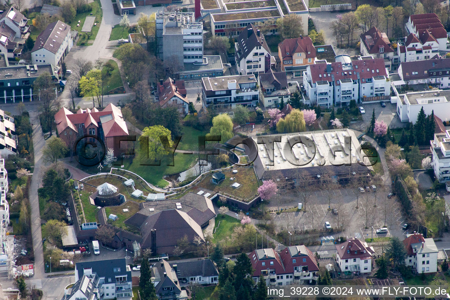 Vue aérienne de Salle de réception Stadthalle Korntal dans le quartier de Korntal à Korntal-Münchingen dans le département Bade-Wurtemberg, Allemagne