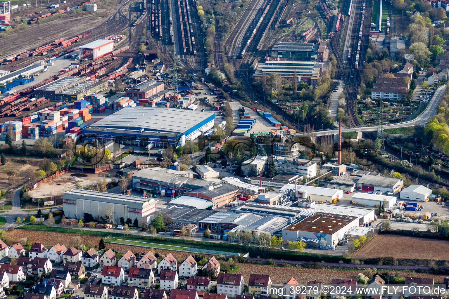 Vue aérienne de Jerich International - Stuttgart, Allemagne, à la gare de triage et au parc à conteneurs de la Deutsche Bahn à Kornwestheim dans le département Bade-Wurtemberg, Allemagne