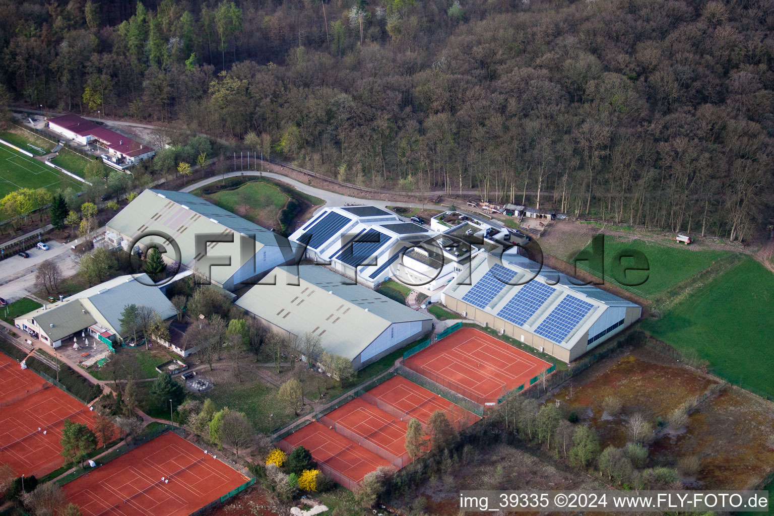 Wurtemberg Association de tennis, Emerholzweg à le quartier Stammheim in Stuttgart dans le département Bade-Wurtemberg, Allemagne hors des airs