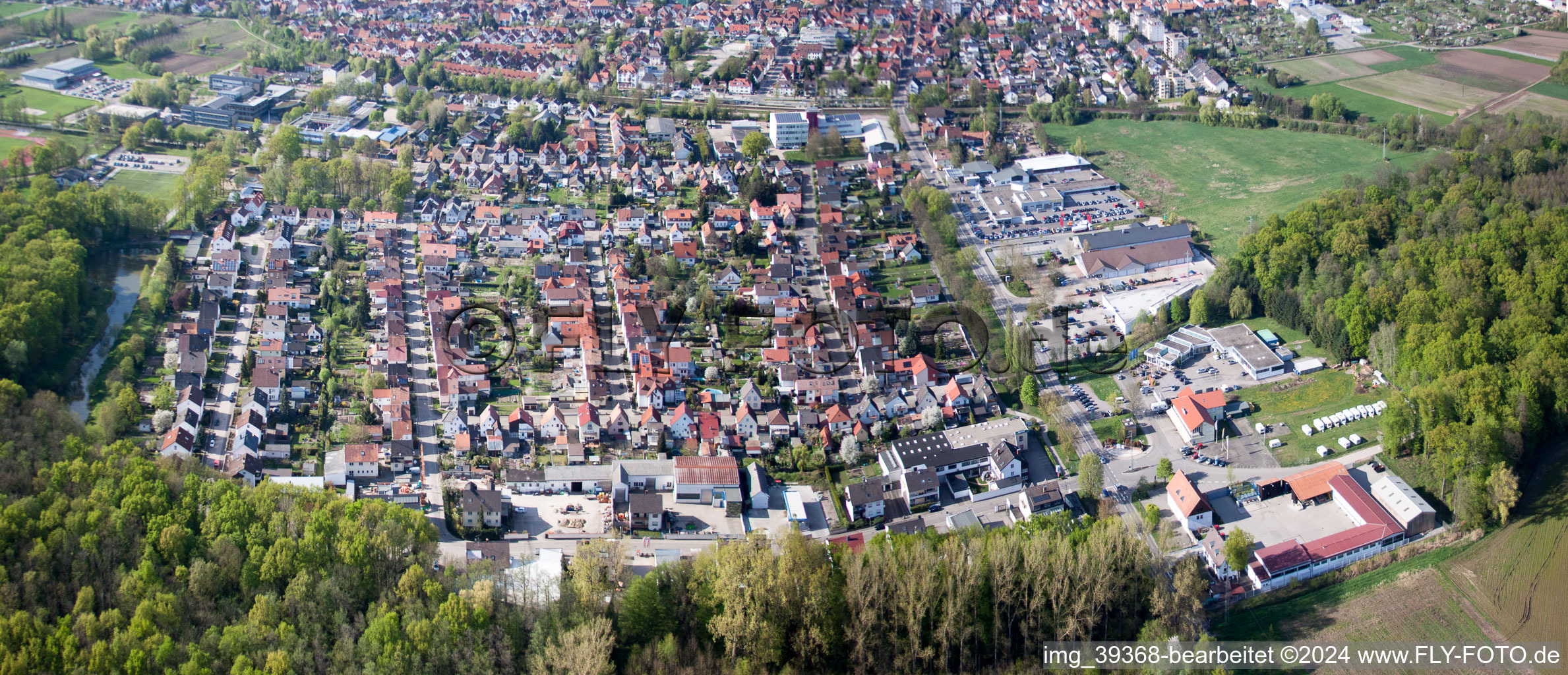 Kandel dans le département Rhénanie-Palatinat, Allemagne du point de vue du drone