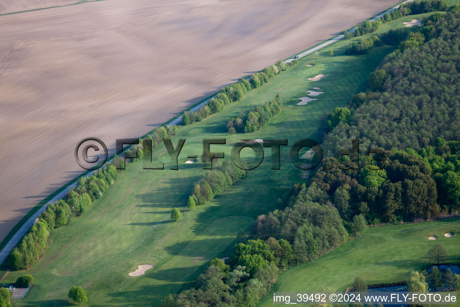 Club de golf Soufflenheim Baden-Baden à Soufflenheim dans le département Bas Rhin, France vue d'en haut