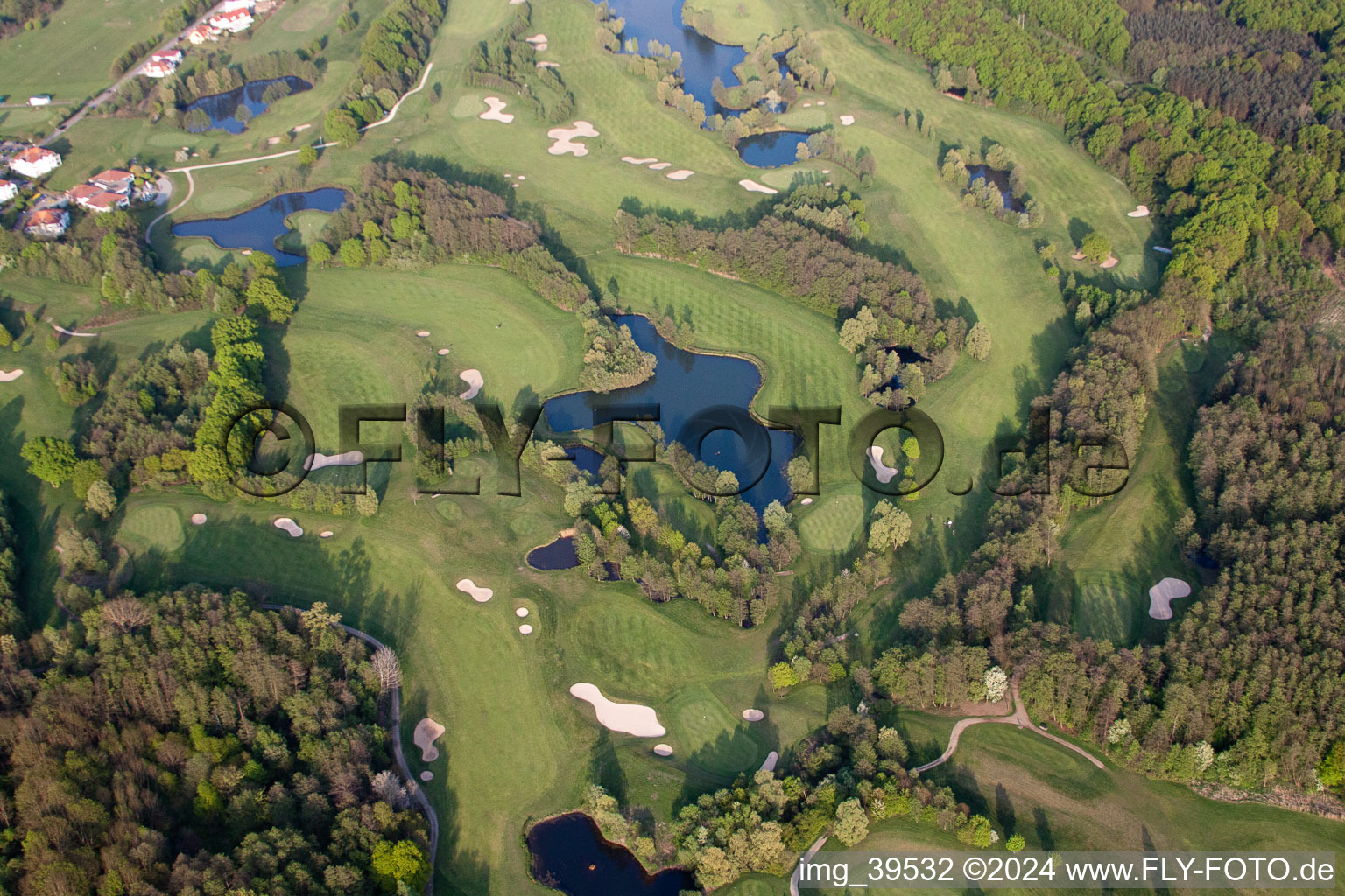 Photographie aérienne de Club de golf Soufflenheim Baden-Baden à Soufflenheim dans le département Bas Rhin, France