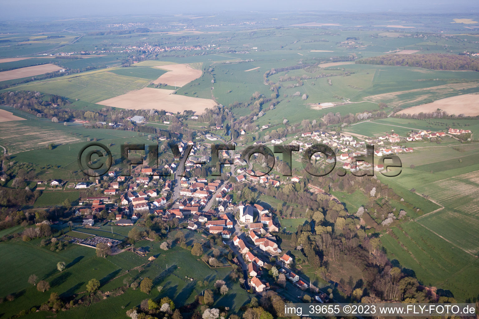 Vue aérienne de Volmunster dans le département Moselle, France