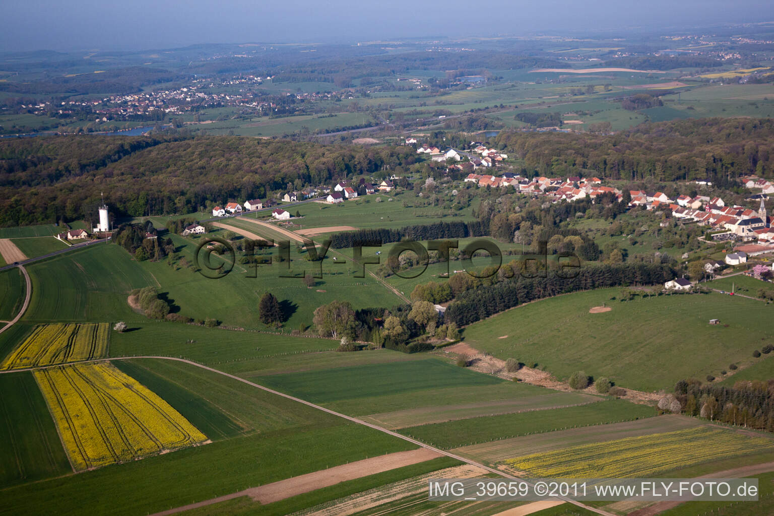 Vue aérienne de Ernestviller dans le département Moselle, France