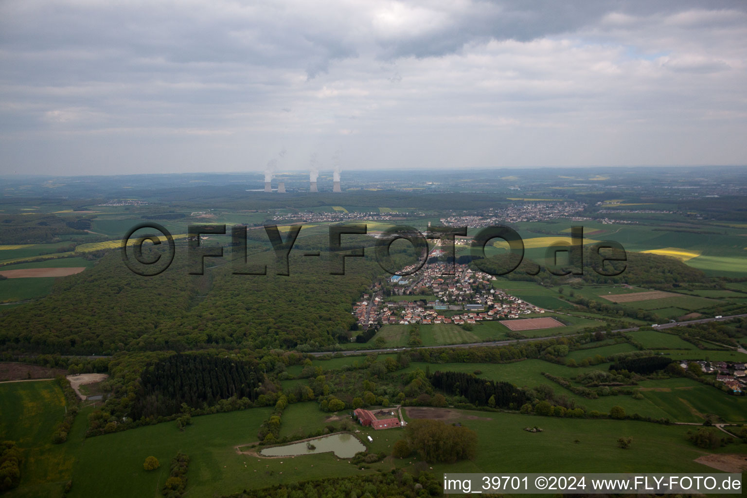 Vue oblique de Entrange dans le département Moselle, France