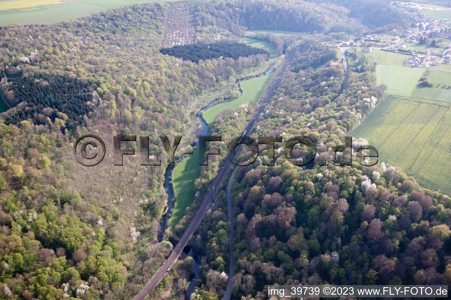 Vue aérienne de Cons-la-Grandville dans le département Meurthe et Moselle, France