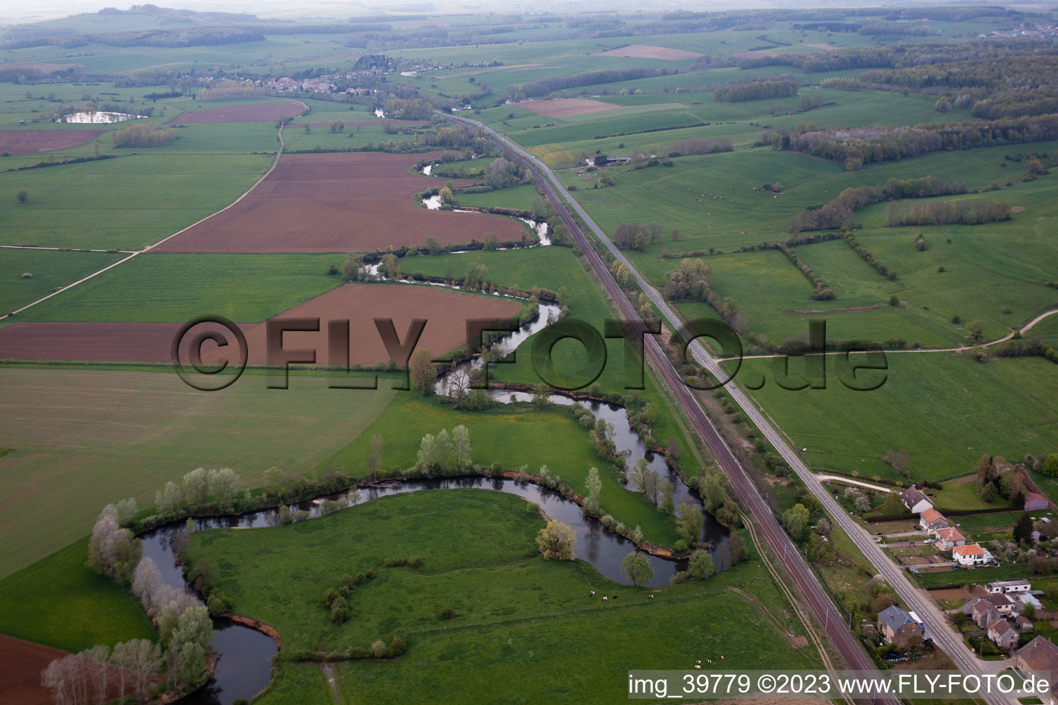 Vue aérienne de Fromy dans le département Ardennes, France