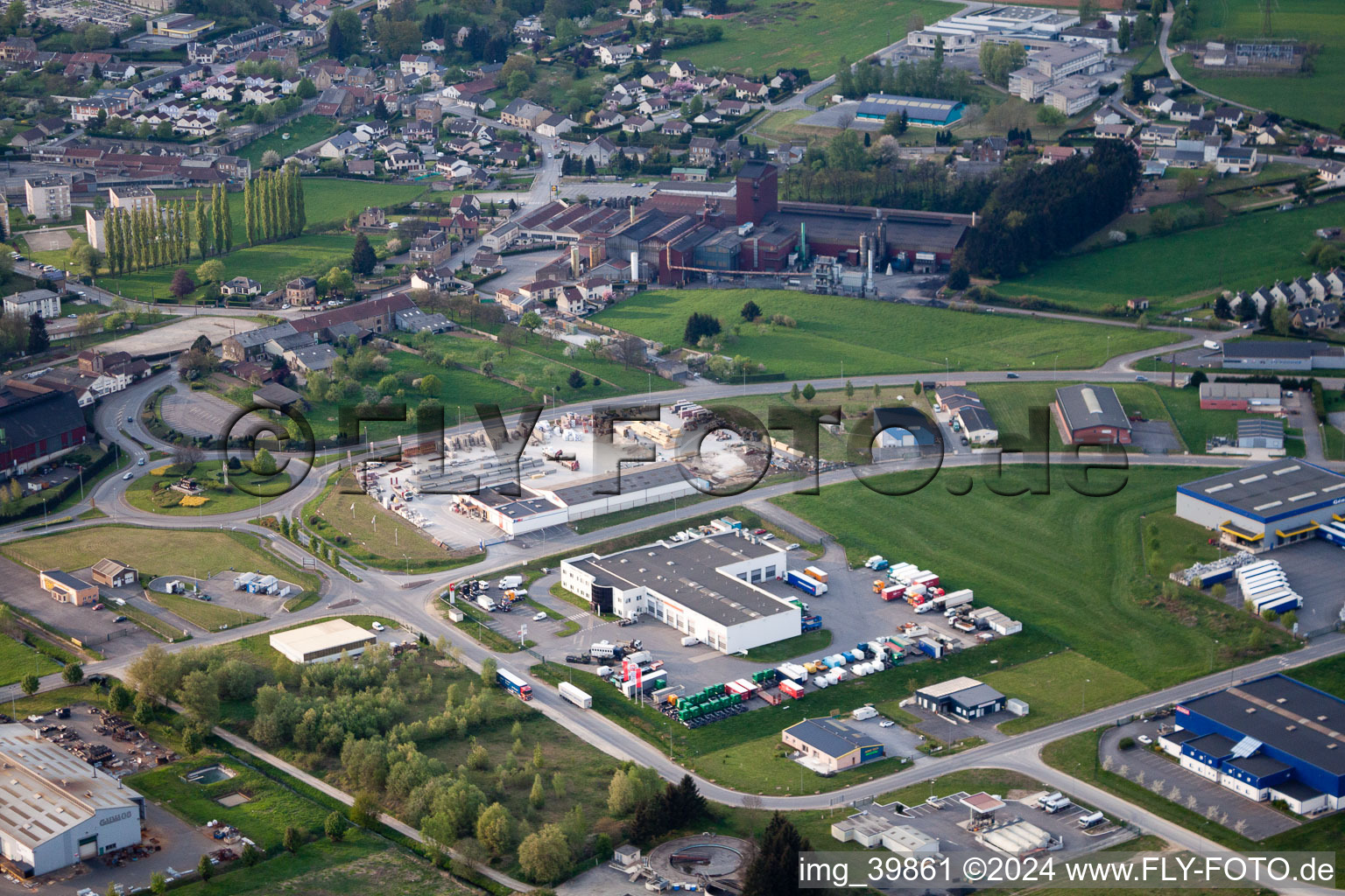 Vue aérienne de Vrigne-aux-Bois dans le département Ardennes, France