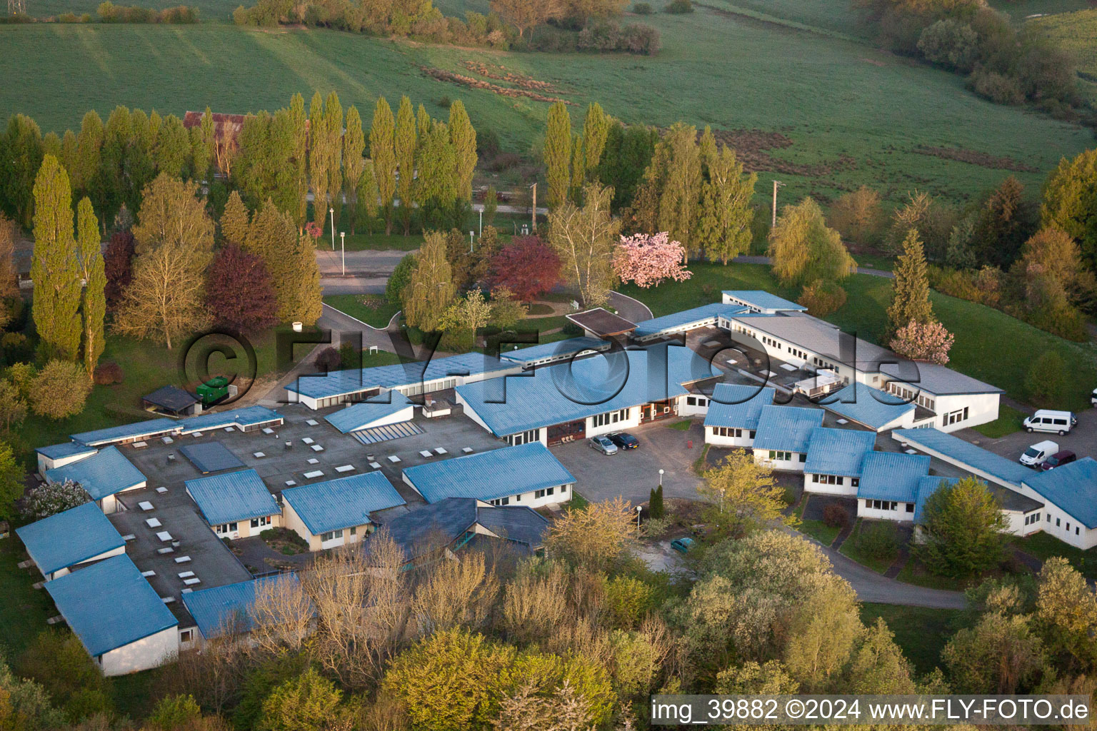 Vue aérienne de Prix-lès-Mézières dans le département Ardennes, France