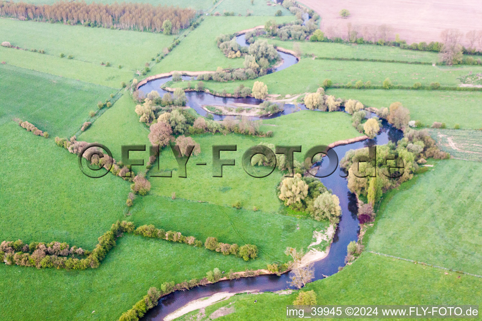 Vue aérienne de Oise à Sorbais dans le département Aisne, France