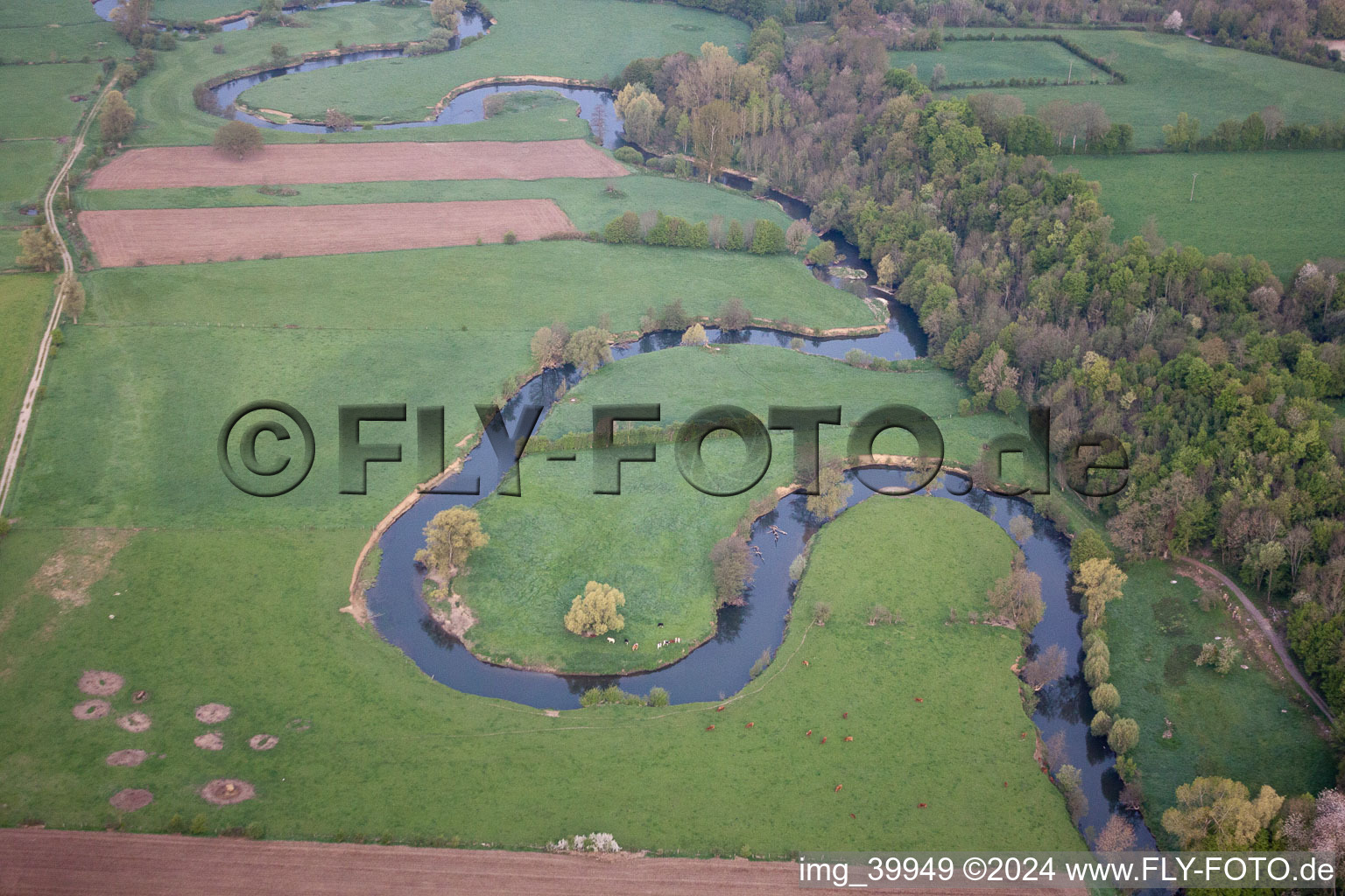 Vue aérienne de Oise à Sorbais dans le département Aisne, France