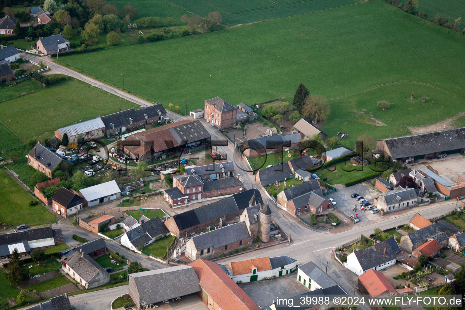 Photographie aérienne de Monceau-sur-Oise dans le département Aisne, France