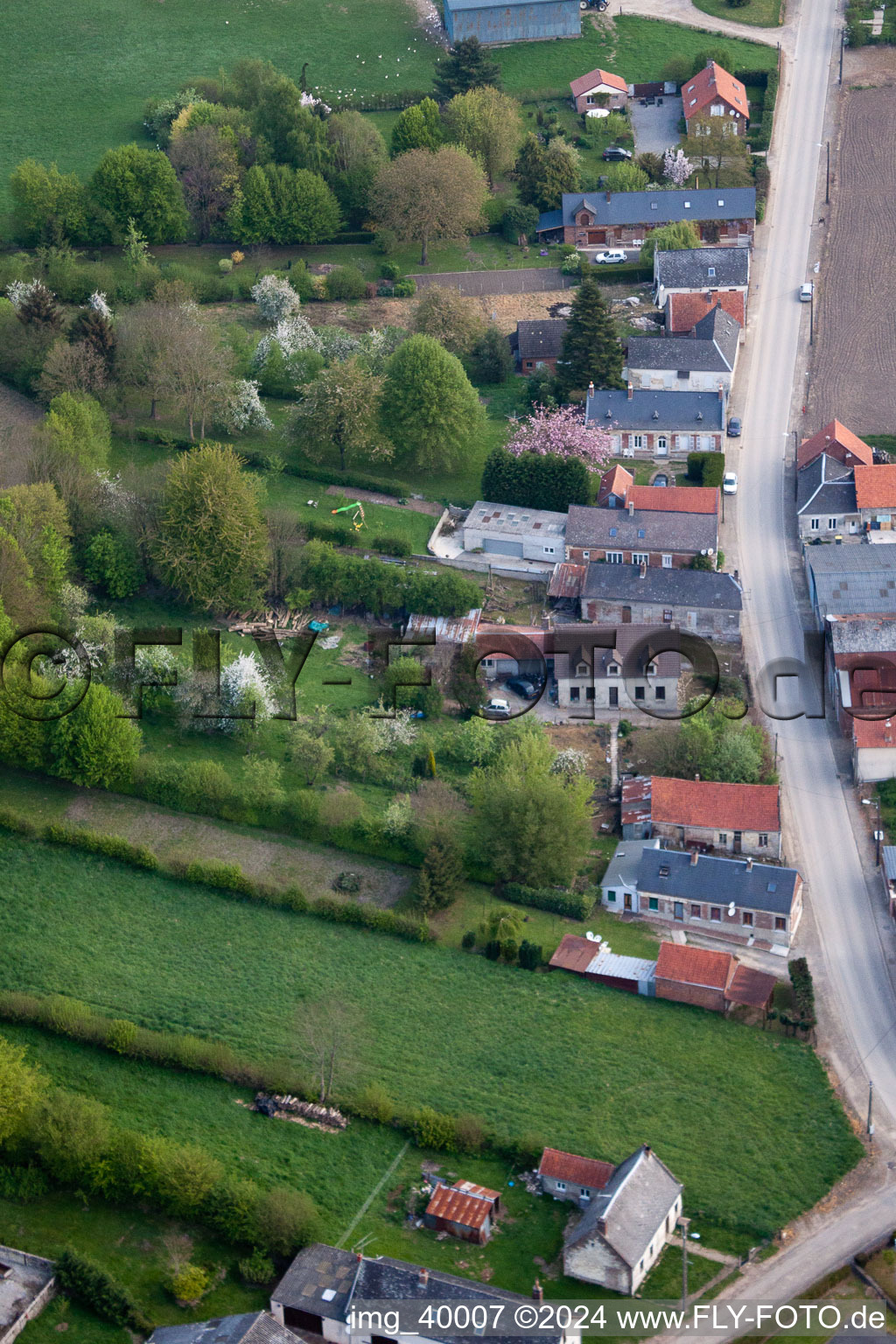 Vue oblique de Grougis dans le département Aisne, France