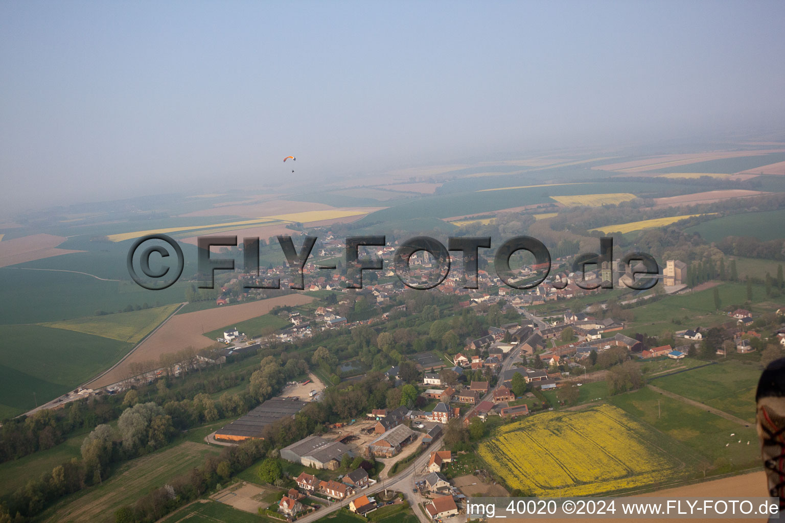 Vue aérienne de Vendhuile dans le département Aisne, France