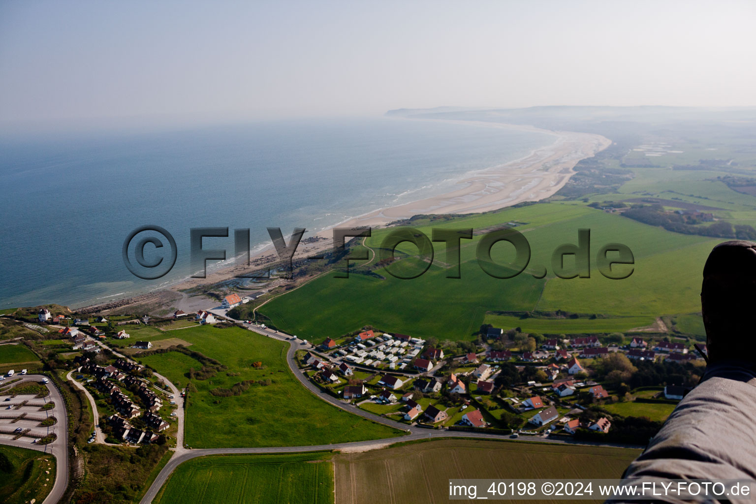 Vue aérienne de Cap Le Gris Nez(F) - le point le plus proche de l'Angleterre à Audinghen dans le département Pas de Calais, France