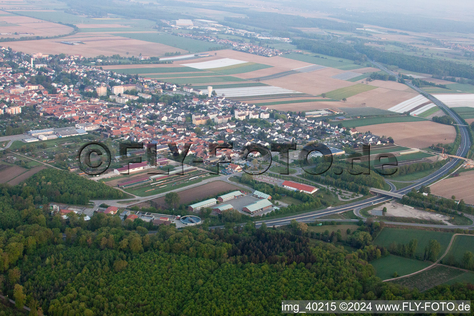 De l'est à Kandel dans le département Rhénanie-Palatinat, Allemagne vue d'en haut