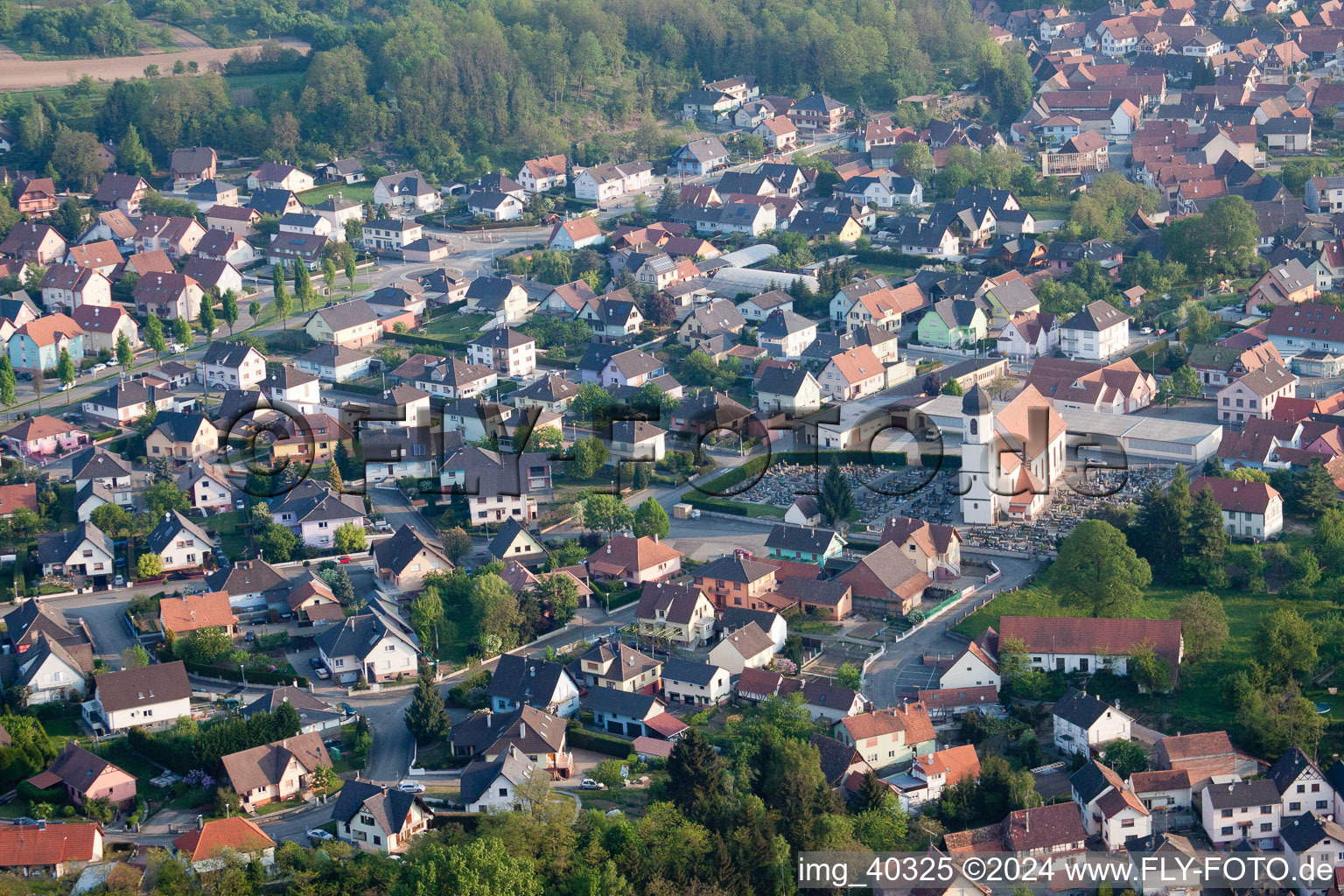 Enregistrement par drone de Mothern dans le département Bas Rhin, France