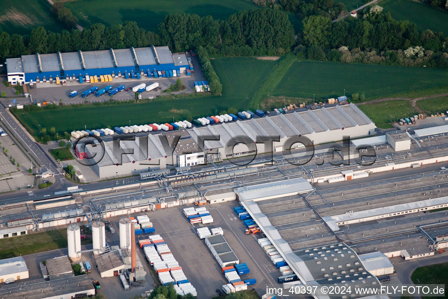 Image drone de Zone industrielle de Nolde à Germersheim dans le département Rhénanie-Palatinat, Allemagne