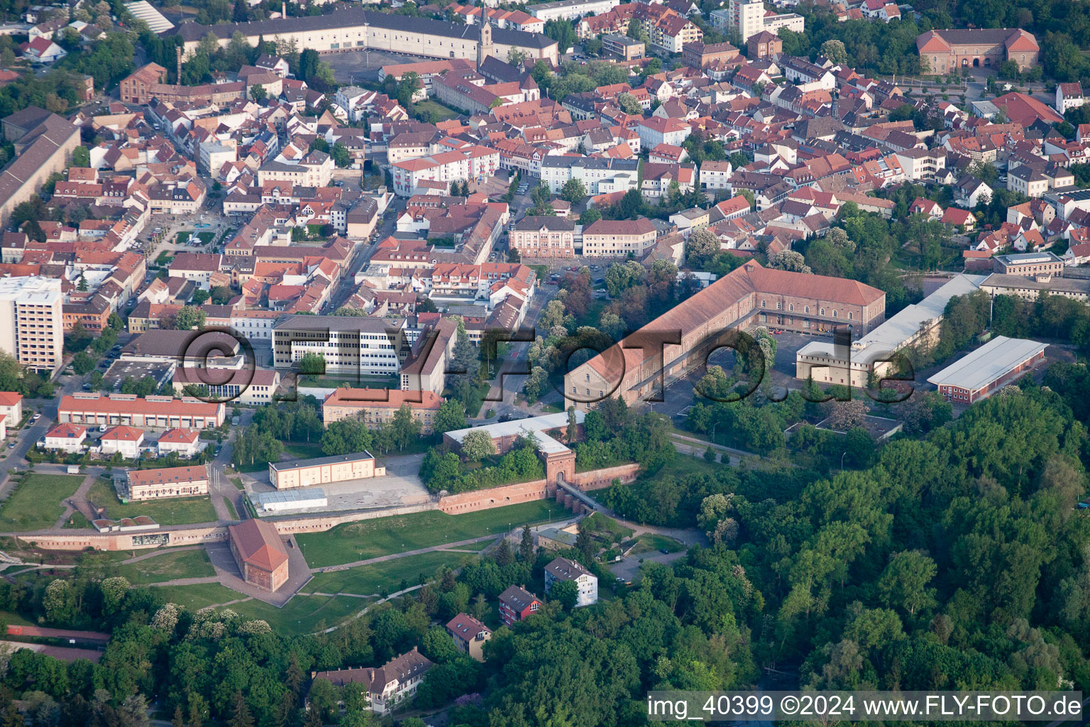 Image drone de Germersheim dans le département Rhénanie-Palatinat, Allemagne