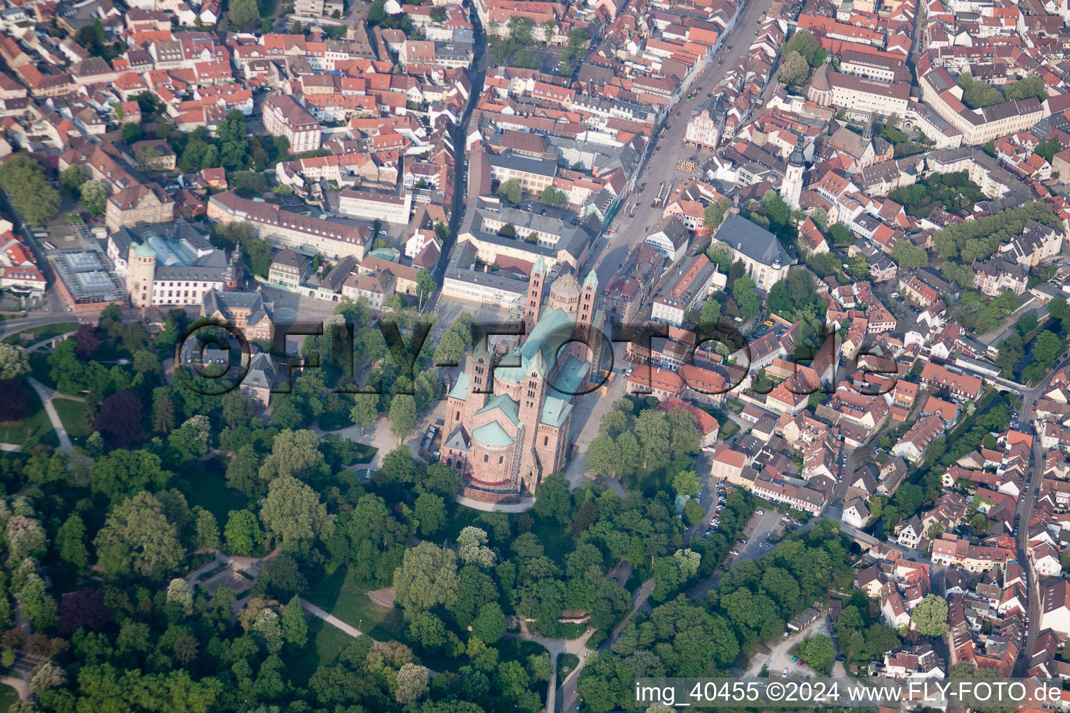 Speyer dans le département Rhénanie-Palatinat, Allemagne vue du ciel