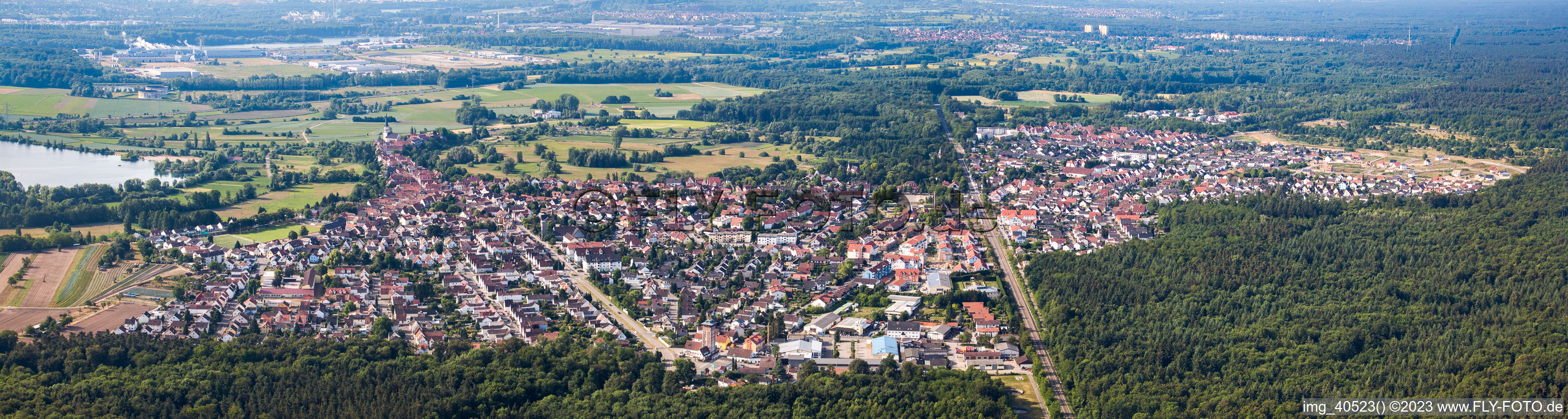 Vue aérienne de Panorama à Jockgrim dans le département Rhénanie-Palatinat, Allemagne