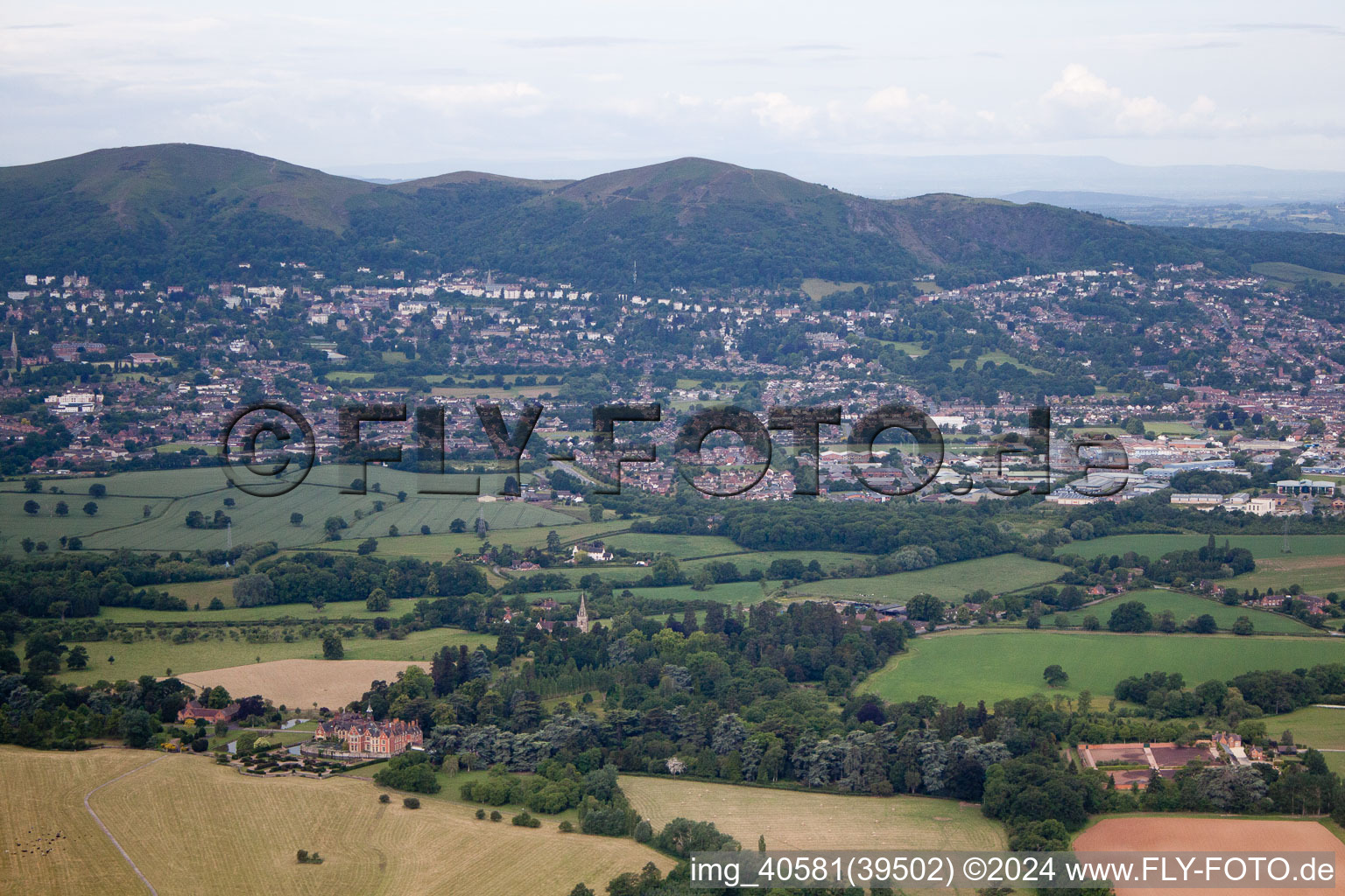 Vue aérienne de Madresfield dans le département Angleterre, Grande Bretagne