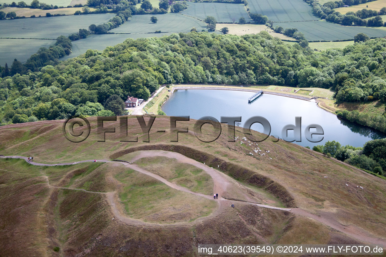 Vue aérienne de Malvern Wells, fouilles préhistoriques à Putley dans le département Angleterre, Grande Bretagne