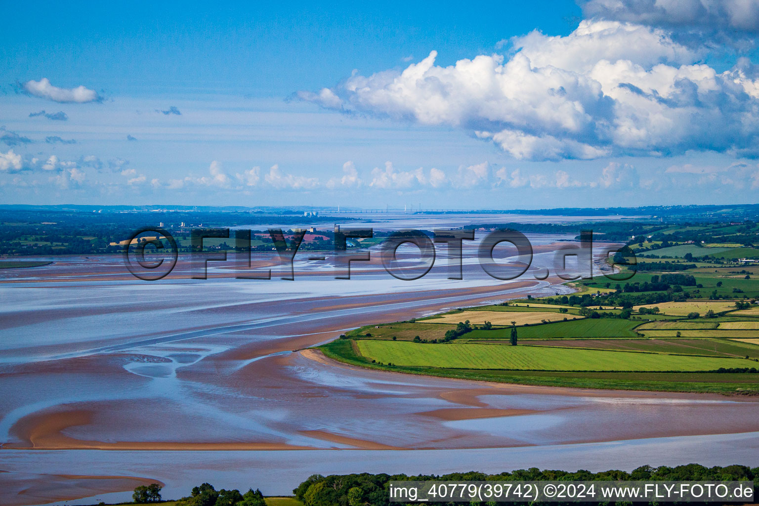 Vue aérienne de Bancs de sable à marée basse à l'embouchure de la rivière Severn près de Framilode(Pays de Galles) à le quartier Fretherne in Gloucester dans le département Angleterre, Vereinigtes Königreich