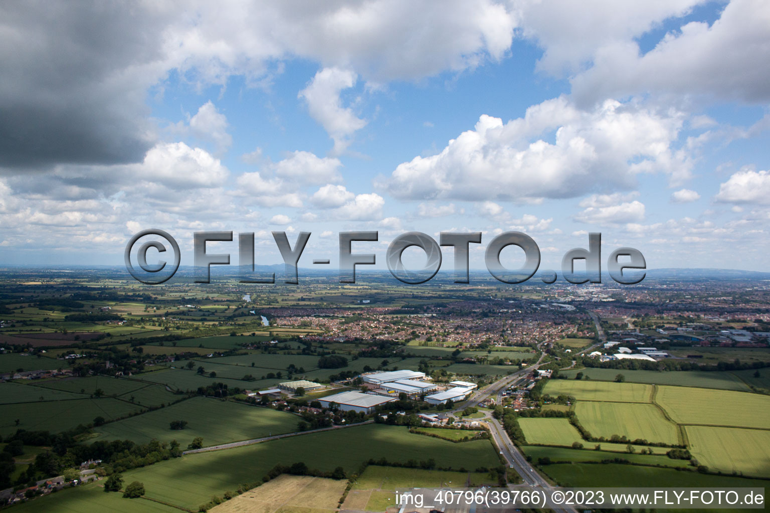 Vue aérienne de Little Haresfield dans le département Angleterre, Grande Bretagne