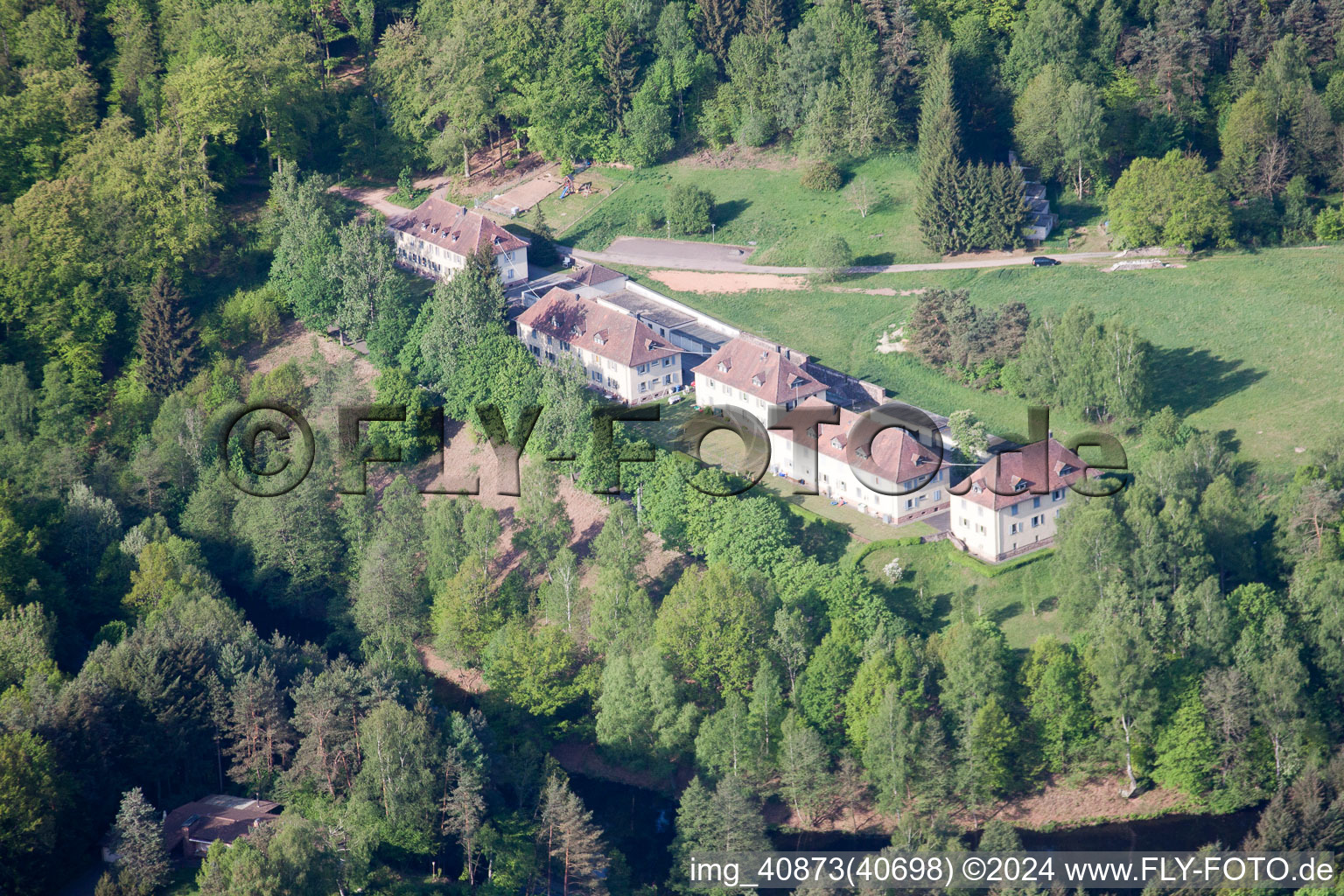 Altschlossstraße 2-8 à Eppenbrunn dans le département Rhénanie-Palatinat, Allemagne vue d'en haut