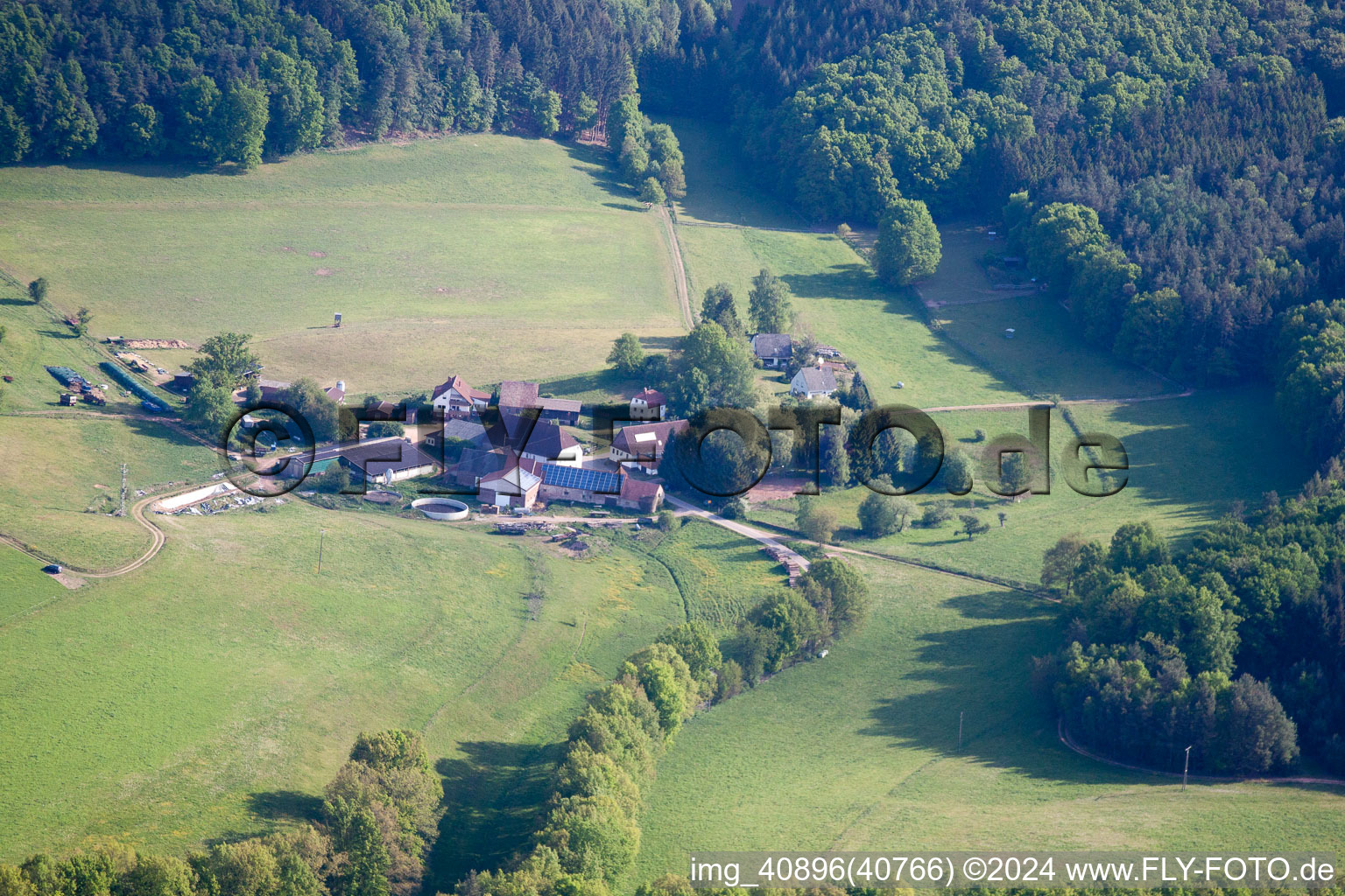 Vue oblique de Hôtel Ransbrunnerhof à Eppenbrunn dans le département Rhénanie-Palatinat, Allemagne