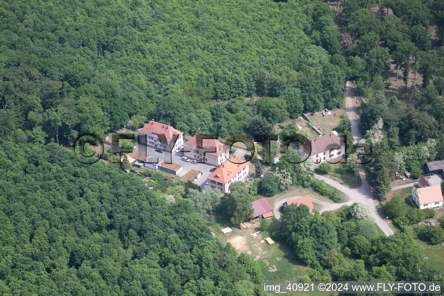 Vue aérienne de (Palatinat), Seufzerallee 4 à Scheibenhardt dans le département Rhénanie-Palatinat, Allemagne