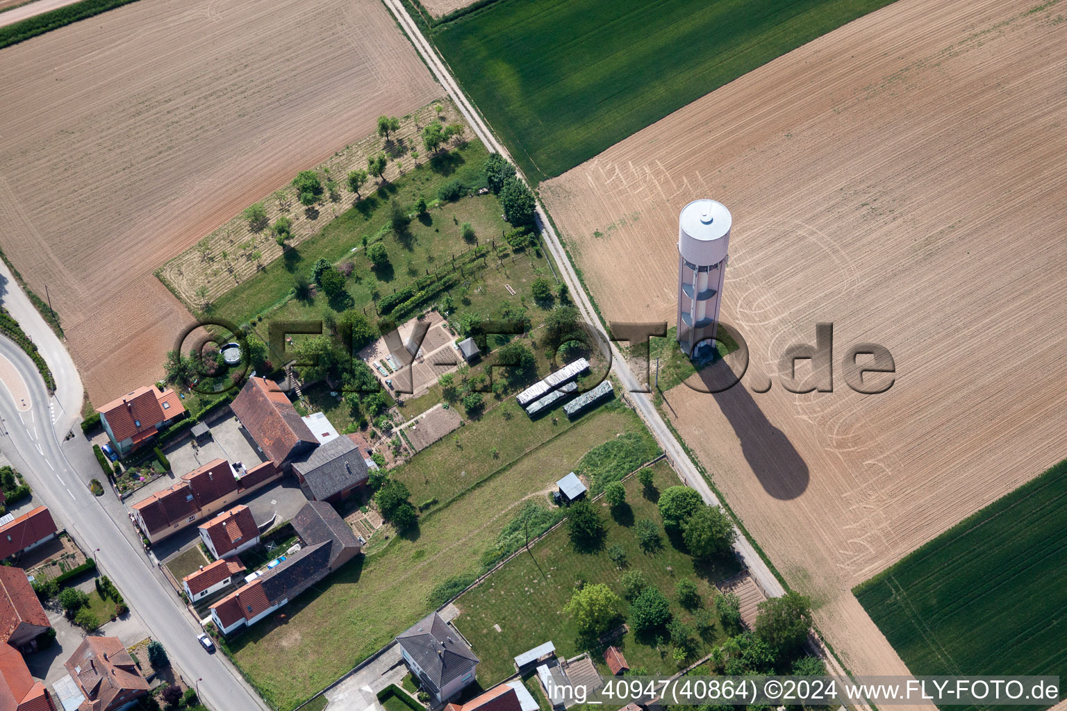 Schleithal dans le département Bas Rhin, France d'en haut