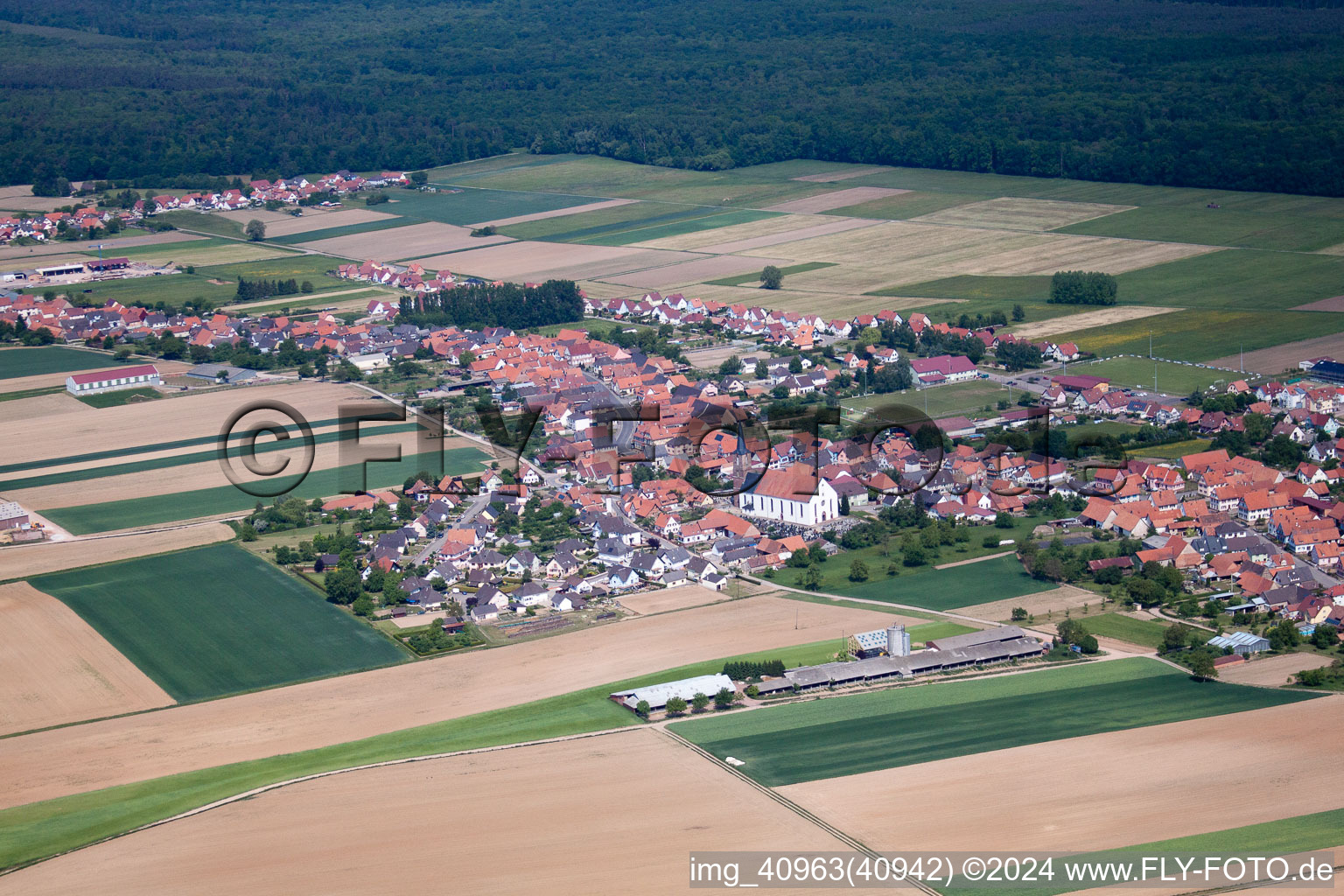 Vue aérienne de Salmbach dans le département Bas Rhin, France