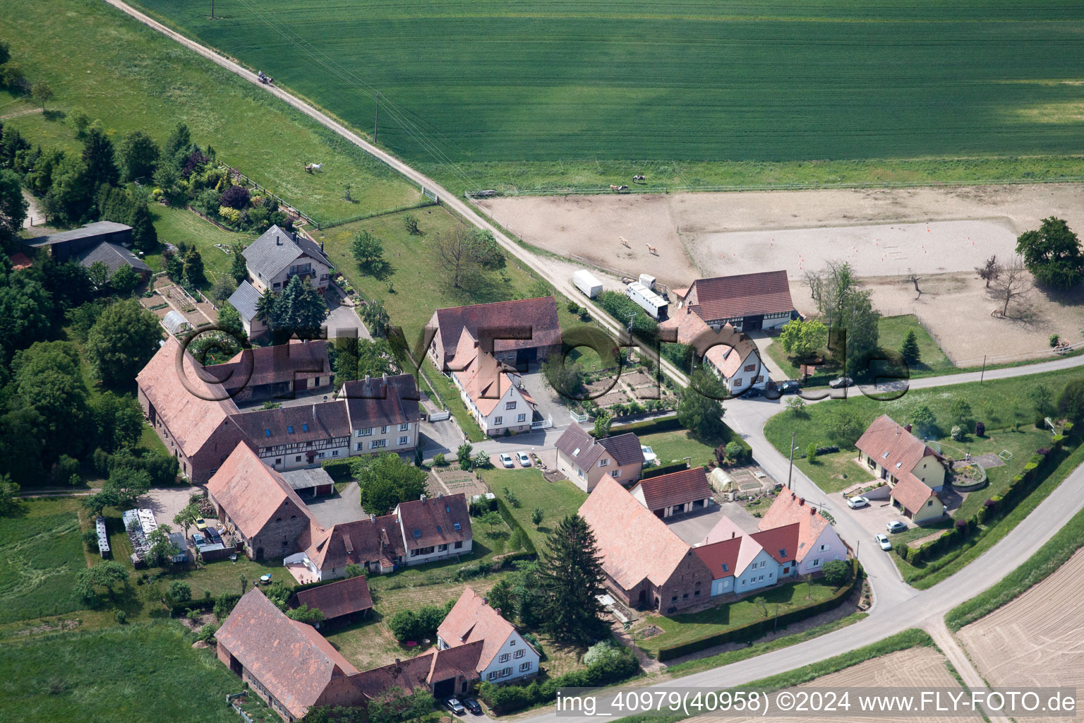 Schleithal dans le département Bas Rhin, France d'un drone