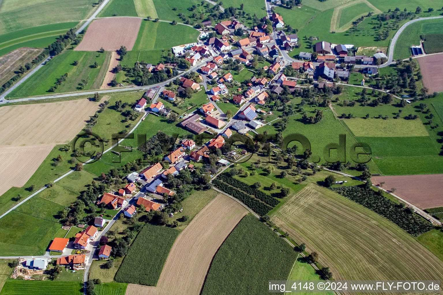 Vue aérienne de Limbach-Wagenschwend à Wagenschwend dans le département Bade-Wurtemberg, Allemagne