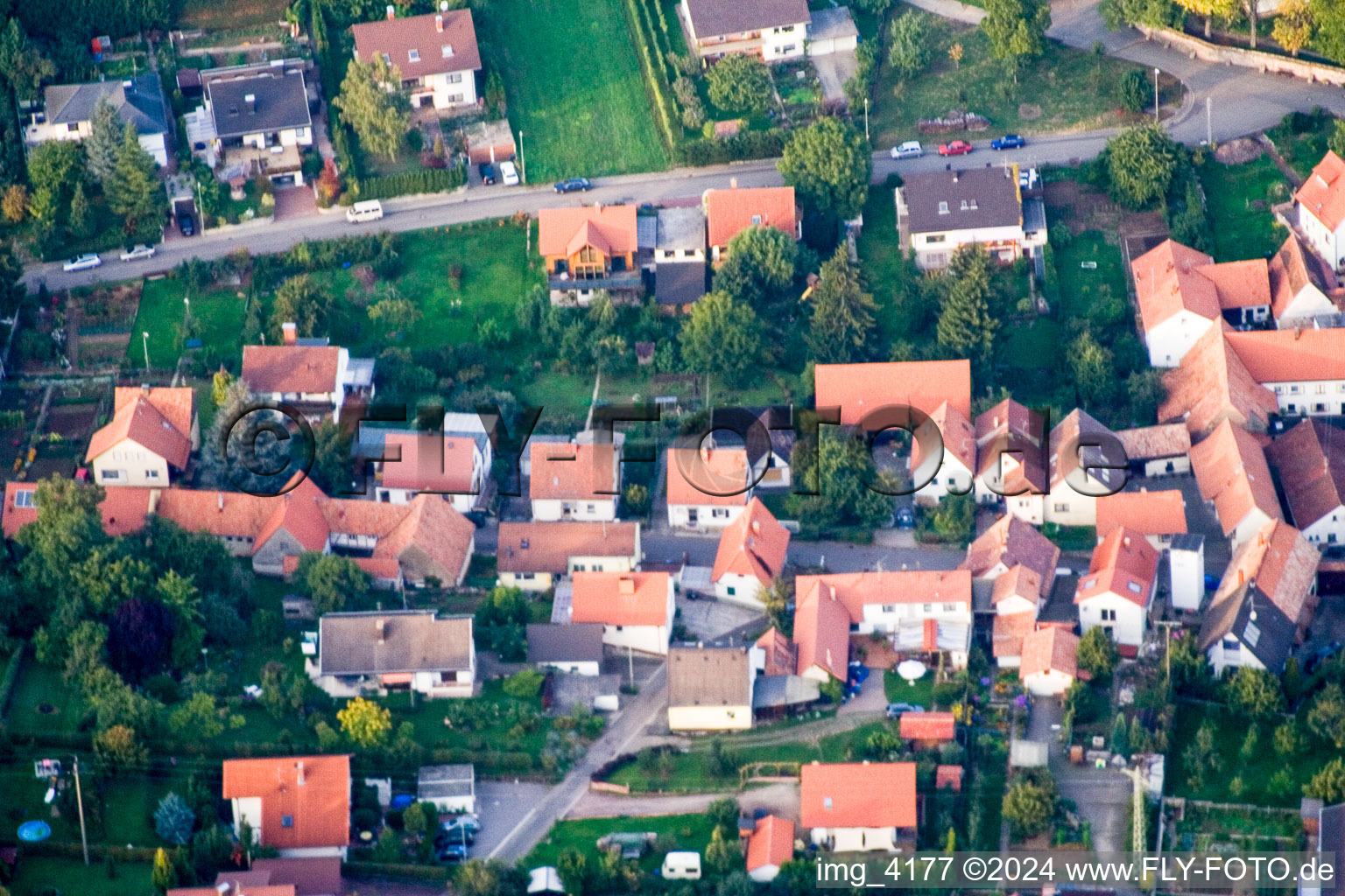 Vue oblique de Quartier Schweigen in Schweigen-Rechtenbach dans le département Rhénanie-Palatinat, Allemagne