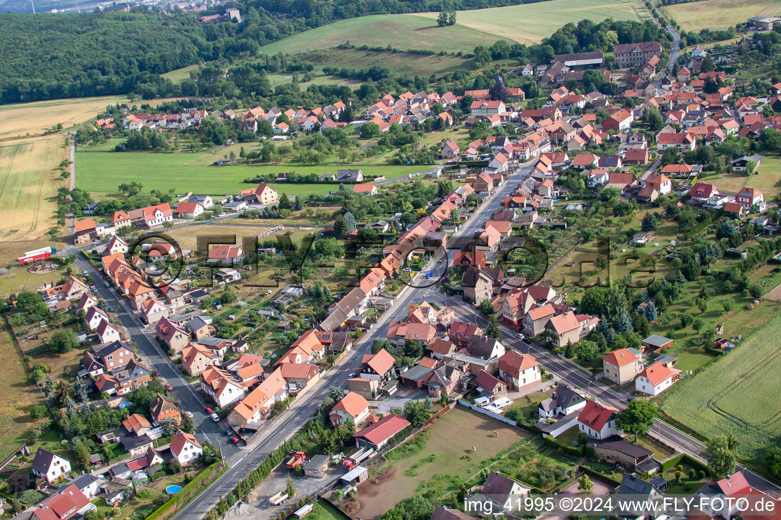 Vue aérienne de Quartier Cattenstedt in Blankenburg dans le département Saxe-Anhalt, Allemagne