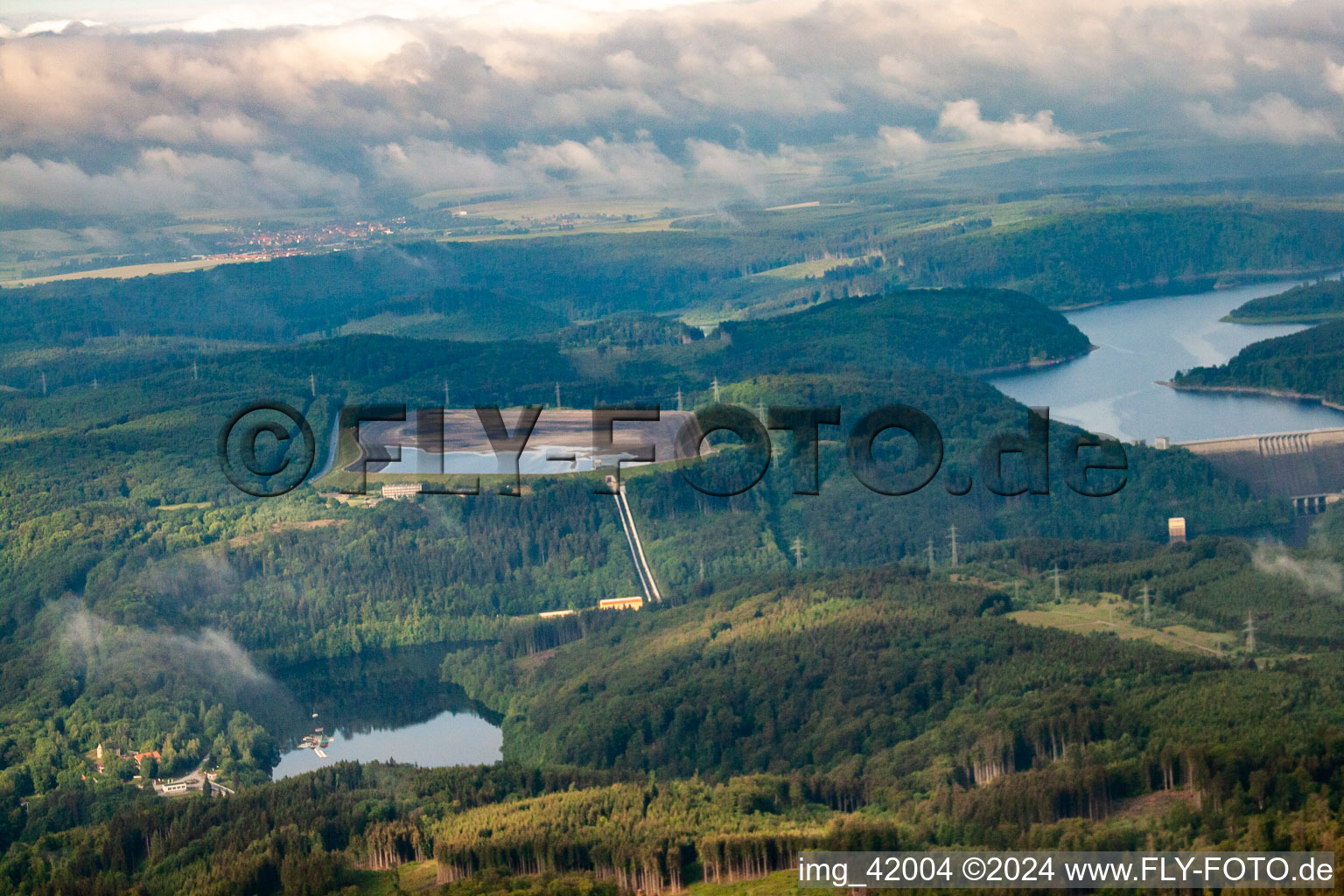 Vue aérienne de Centrale de pompage-turbinage de Rappbode à le quartier Wendefurth in Thale dans le département Saxe-Anhalt, Allemagne