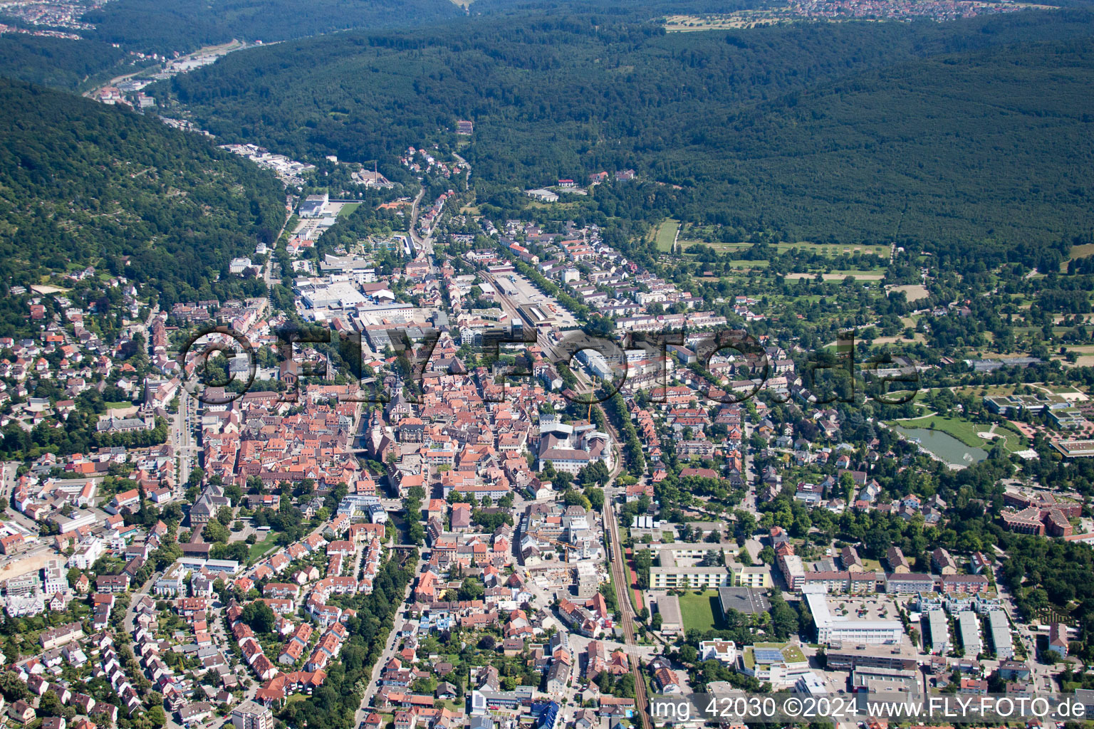 Vue aérienne de Ettlingen dans le département Bade-Wurtemberg, Allemagne