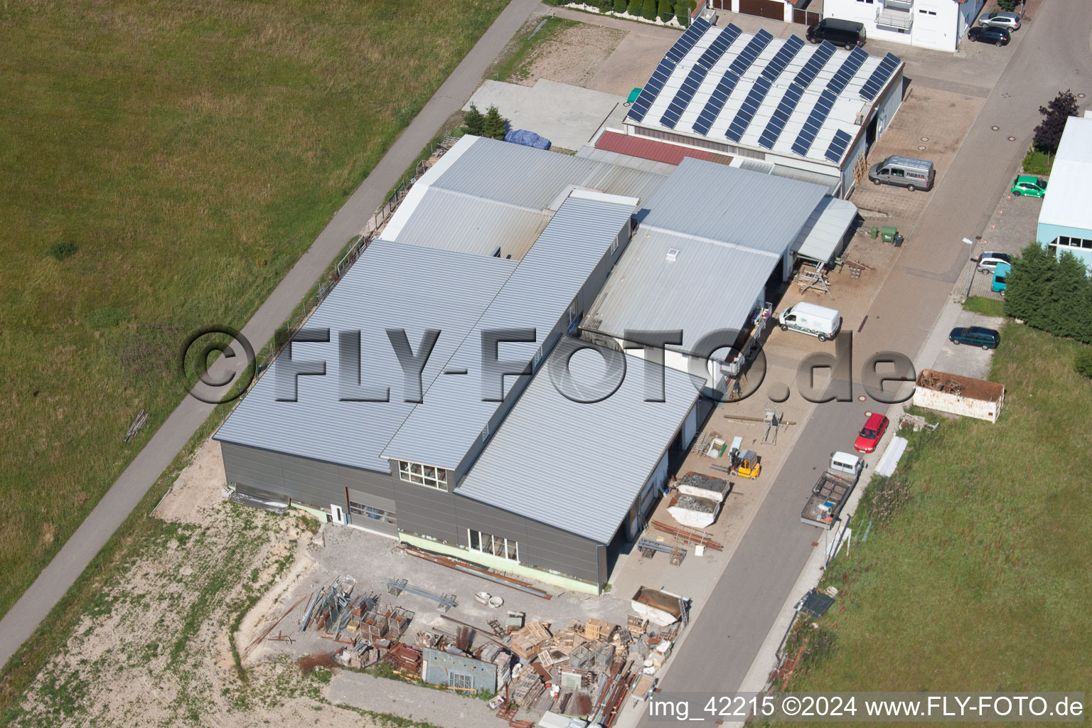 Image drone de Zone commerciale à Schwarzenbusch à le quartier Pfaffenrot in Marxzell dans le département Bade-Wurtemberg, Allemagne