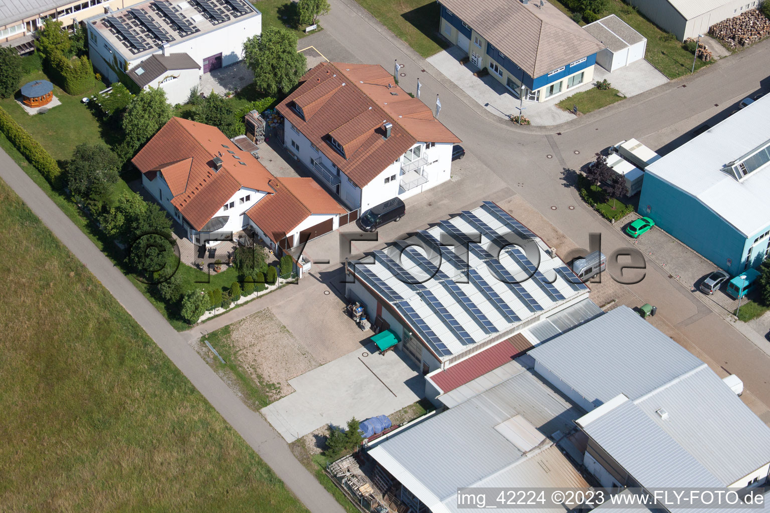 Photographie aérienne de Zone commerciale à Schwarzenbusch à Pfaffenrot dans le département Bade-Wurtemberg, Allemagne