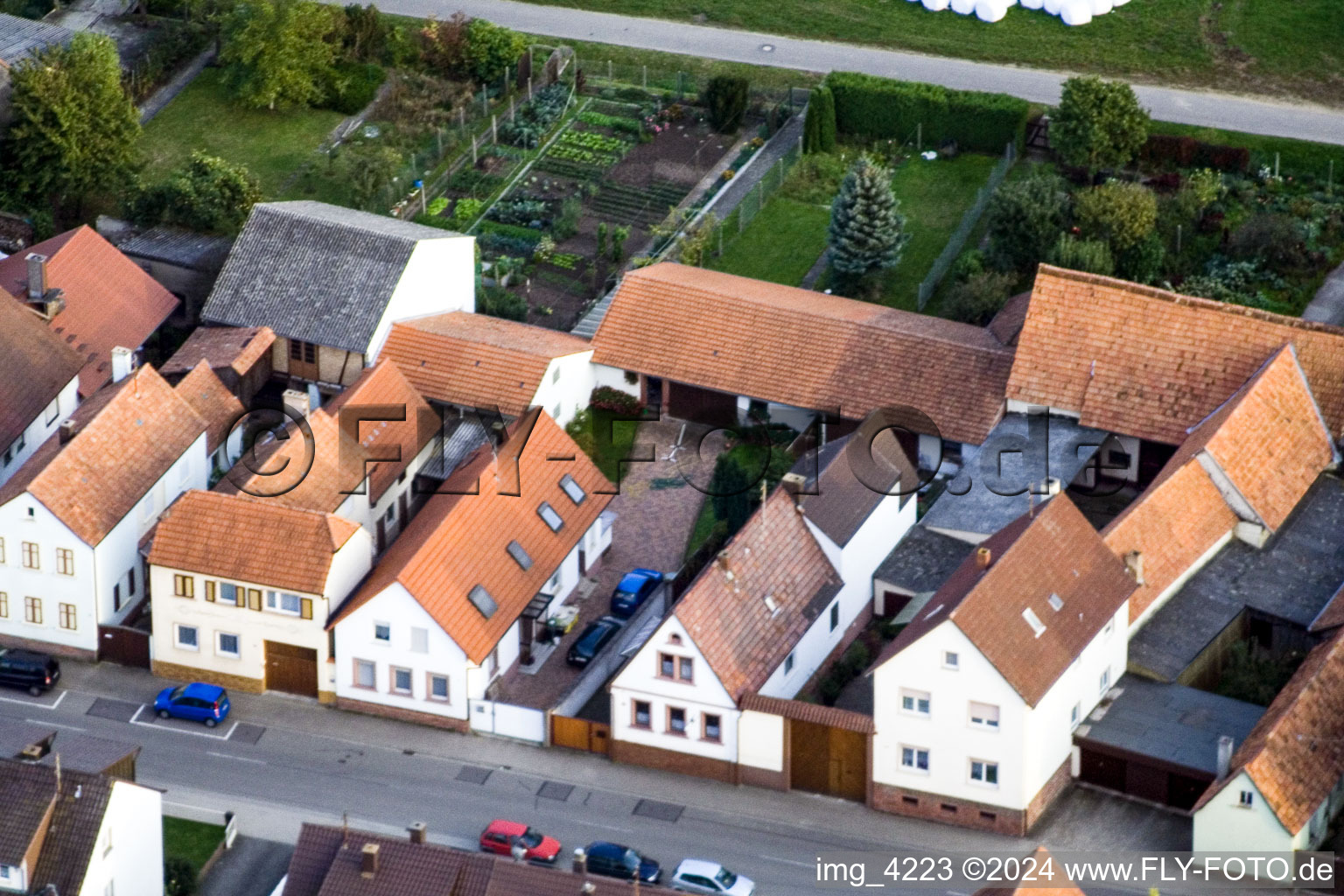 Sarrestr à Kandel dans le département Rhénanie-Palatinat, Allemagne du point de vue du drone