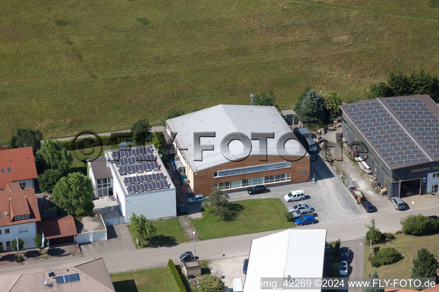 Photographie aérienne de Zone commerciale à Schwarzenbusch à le quartier Pfaffenrot in Marxzell dans le département Bade-Wurtemberg, Allemagne