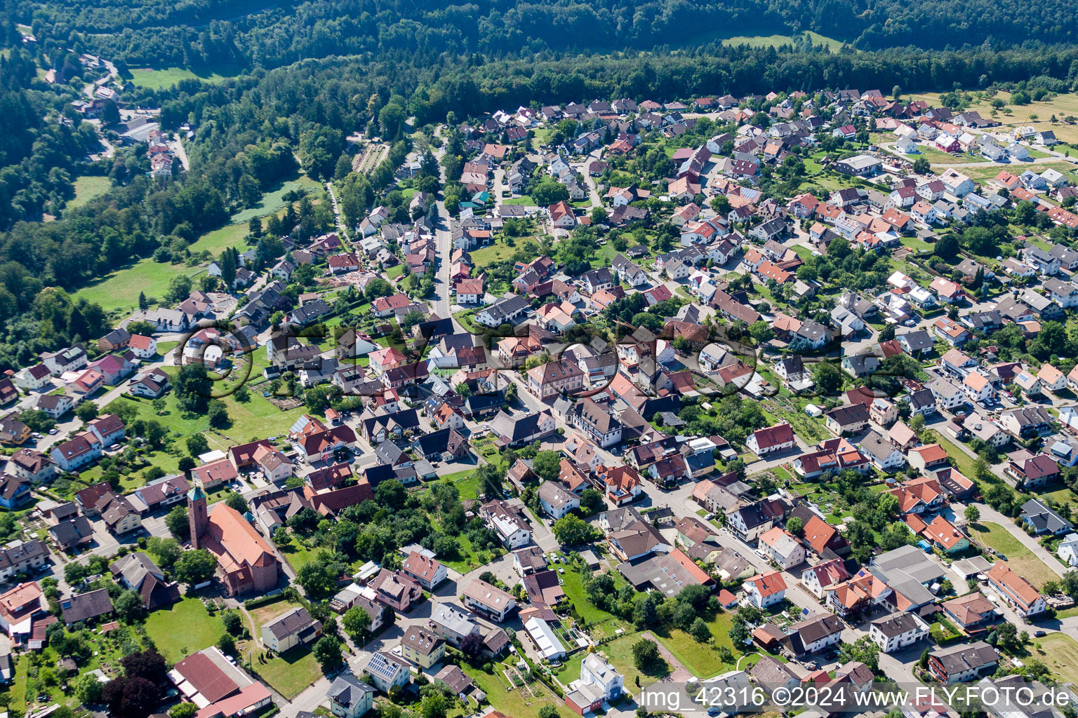 Vue aérienne de Quartier Pfaffenrot in Marxzell dans le département Bade-Wurtemberg, Allemagne