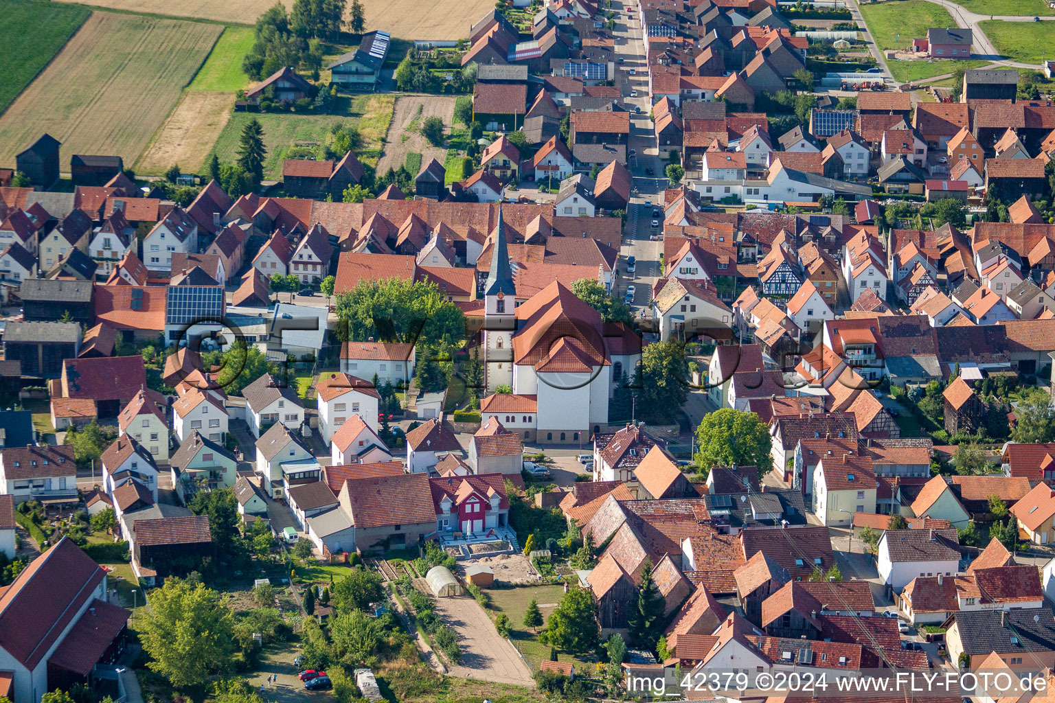 Enregistrement par drone de Hatzenbühl dans le département Rhénanie-Palatinat, Allemagne