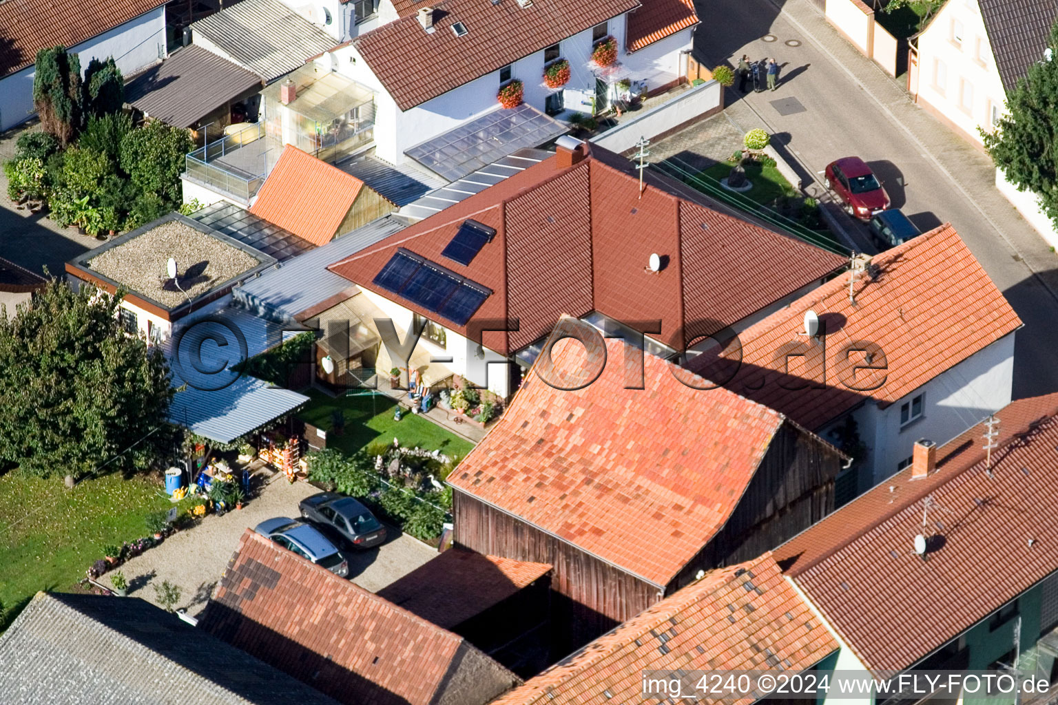 Brehmstr à le quartier Minderslachen in Kandel dans le département Rhénanie-Palatinat, Allemagne vue d'en haut