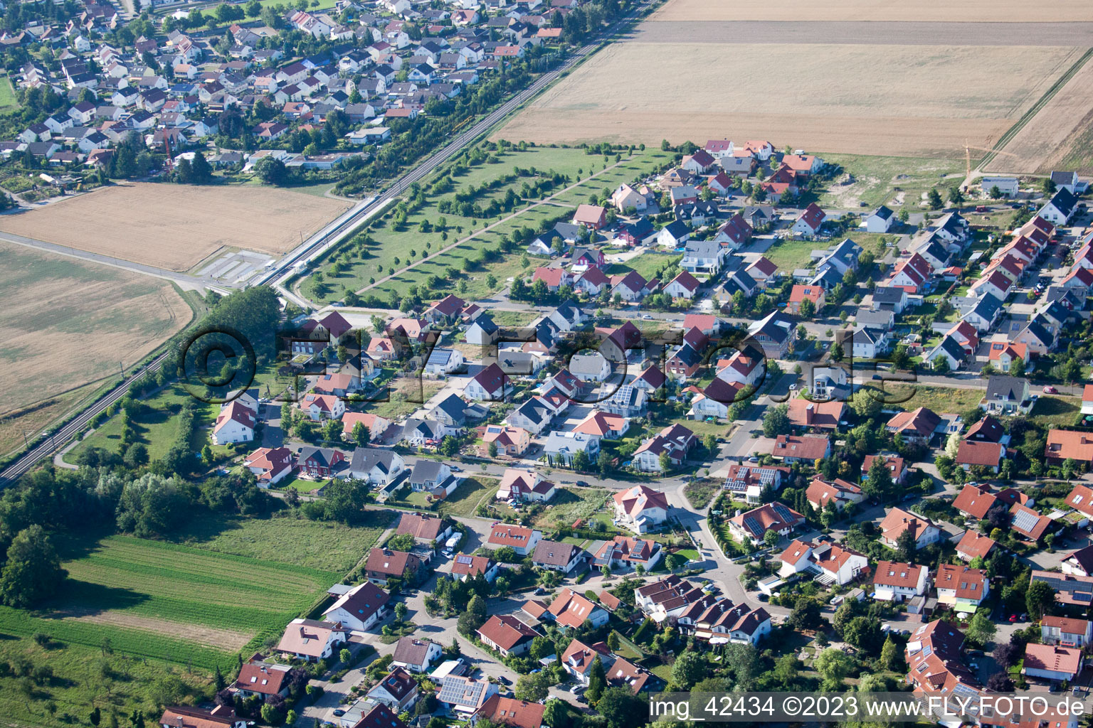 Vue oblique de Nouvelle zone de développement à Rheinzabern dans le département Rhénanie-Palatinat, Allemagne
